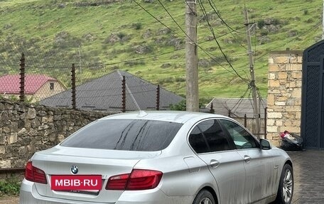 BMW 5 серия, 2010 год, 1 280 000 рублей, 6 фотография