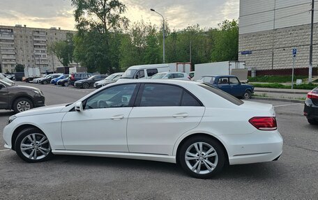Mercedes-Benz E-Класс, 2015 год, 2 300 000 рублей, 8 фотография