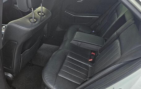 Mercedes-Benz E-Класс, 2015 год, 2 300 000 рублей, 11 фотография