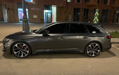 Audi RS 4, 2019 год, 5 499 000 рублей, 4 фотография