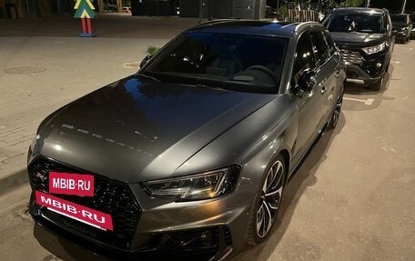 Audi RS 4, 2019 год, 5 499 000 рублей, 3 фотография