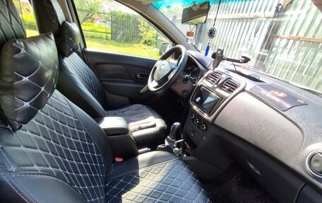 Renault Logan II, 2017 год, 510 000 рублей, 8 фотография