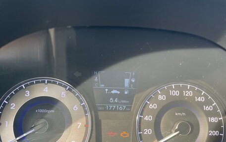 Hyundai Solaris II рестайлинг, 2012 год, 750 000 рублей, 12 фотография