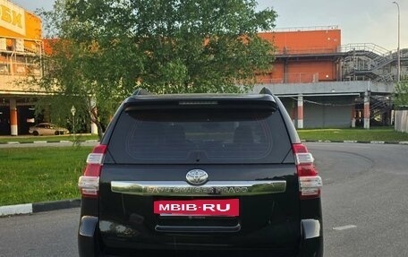 Toyota Land Cruiser Prado 150 рестайлинг 2, 2014 год, 3 250 000 рублей, 11 фотография