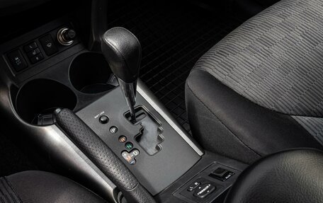 Toyota RAV4, 2011 год, 1 290 000 рублей, 12 фотография
