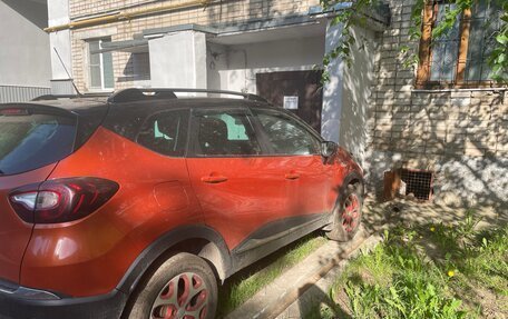 Renault Kaptur I рестайлинг, 2016 год, 970 000 рублей, 3 фотография