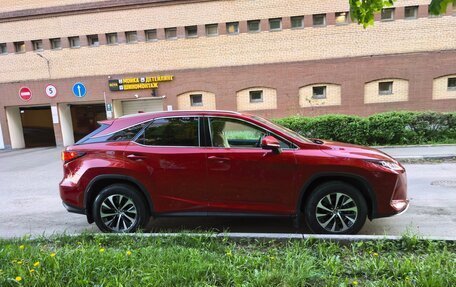 Lexus RX IV рестайлинг, 2021 год, 5 900 000 рублей, 5 фотография