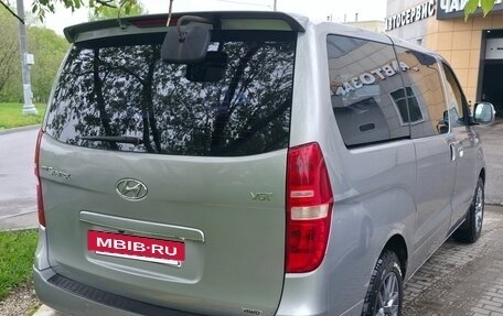 Hyundai H-1 II рестайлинг, 2014 год, 2 200 000 рублей, 6 фотография