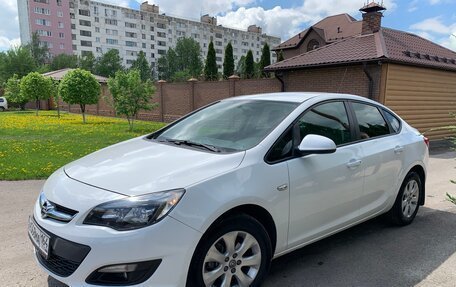 Opel Astra J, 2014 год, 935 000 рублей, 9 фотография