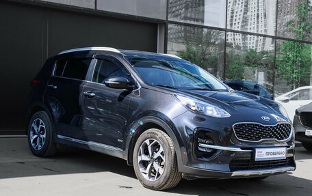 KIA Sportage IV рестайлинг, 2019 год, 2 100 000 рублей, 3 фотография