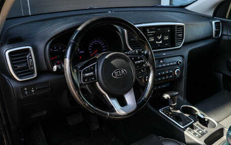 KIA Sportage IV рестайлинг, 2019 год, 2 100 000 рублей, 14 фотография