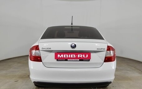 Skoda Rapid I, 2014 год, 930 000 рублей, 5 фотография