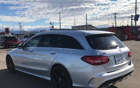 Mercedes-Benz C-Класс, 2017 год, 1 880 000 рублей, 3 фотография