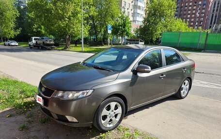 KIA Cerato III, 2010 год, 850 000 рублей, 2 фотография