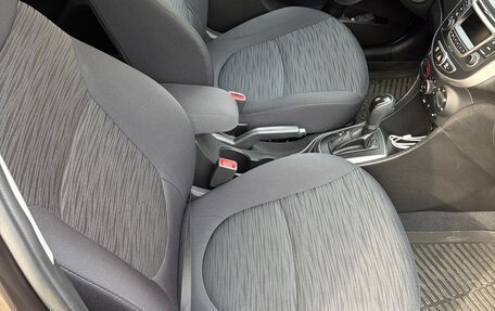 Hyundai Solaris II рестайлинг, 2015 год, 1 170 000 рублей, 13 фотография