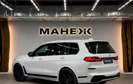 BMW X7, 2021 год, 10 850 000 рублей, 4 фотография