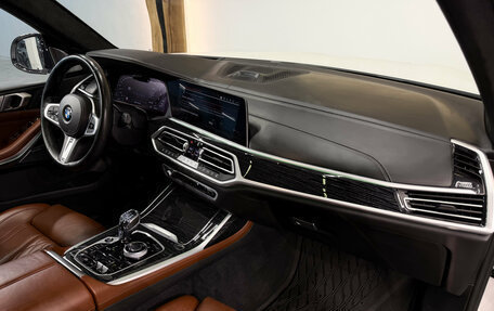 BMW X7, 2021 год, 10 850 000 рублей, 20 фотография