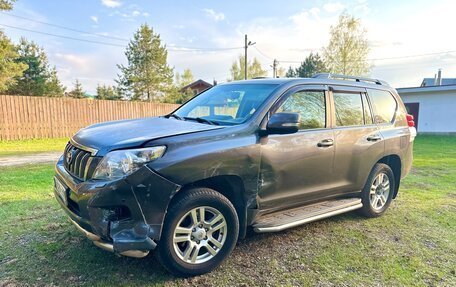 Toyota Land Cruiser Prado 150 рестайлинг 2, 2013 год, 2 822 500 рублей, 4 фотография