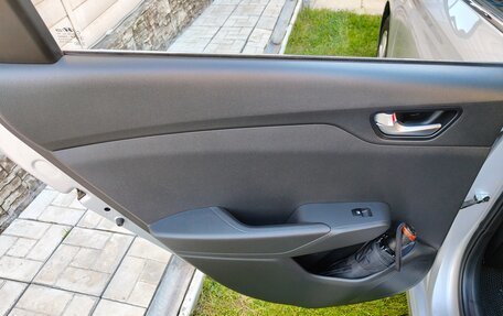 Hyundai Solaris II рестайлинг, 2021 год, 2 150 000 рублей, 15 фотография