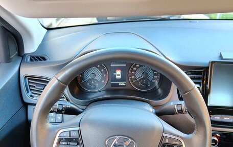 Hyundai Solaris II рестайлинг, 2021 год, 2 150 000 рублей, 14 фотография
