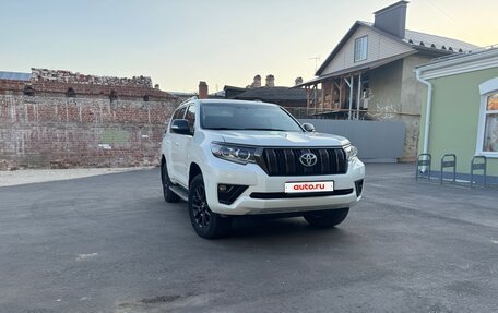 Toyota Land Cruiser Prado 150 рестайлинг 2, 2020 год, 4 950 000 рублей, 11 фотография