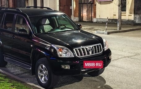 Toyota Land Cruiser Prado 120 рестайлинг, 2006 год, 2 350 000 рублей, 3 фотография