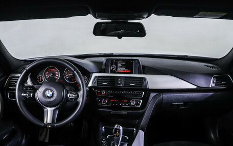 BMW 3 серия, 2016 год, 2 450 000 рублей, 17 фотография