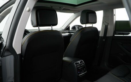 Volkswagen Passat CC, 2022 год, 4 999 050 рублей, 11 фотография