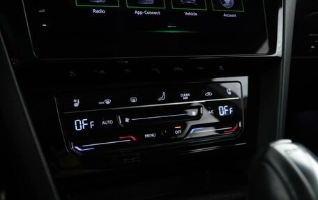 Volkswagen Passat CC, 2022 год, 4 999 050 рублей, 17 фотография