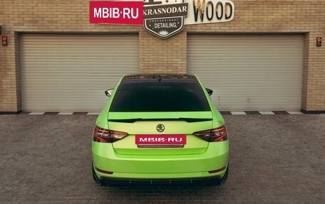 Skoda Superb III рестайлинг, 2015 год, 2 200 000 рублей, 2 фотография