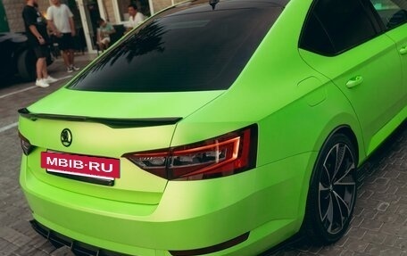 Skoda Superb III рестайлинг, 2015 год, 2 200 000 рублей, 17 фотография