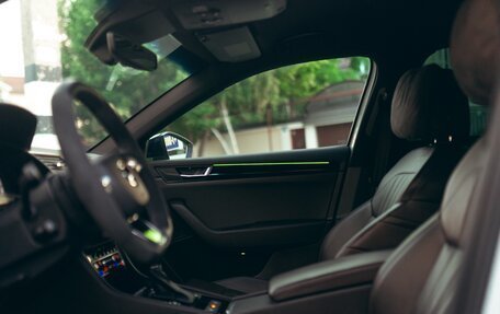 Skoda Superb III рестайлинг, 2015 год, 2 200 000 рублей, 32 фотография