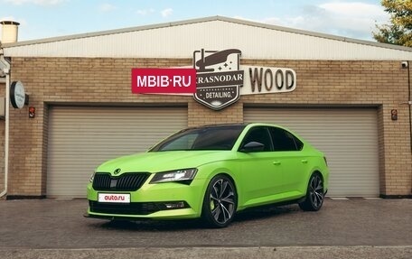 Skoda Superb III рестайлинг, 2015 год, 2 200 000 рублей, 35 фотография