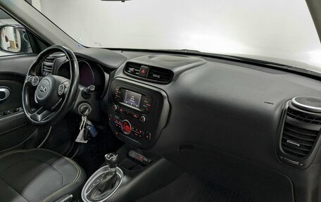 KIA Soul II рестайлинг, 2016 год, 1 050 000 рублей, 20 фотография