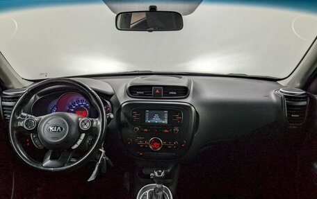 KIA Soul II рестайлинг, 2016 год, 1 050 000 рублей, 23 фотография