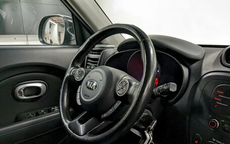KIA Soul II рестайлинг, 2016 год, 1 050 000 рублей, 22 фотография