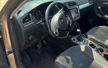 Volkswagen Tiguan II, 2017 год, 1 790 000 рублей, 9 фотография
