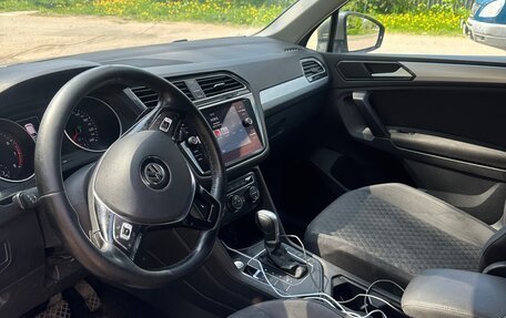 Volkswagen Tiguan II, 2017 год, 1 790 000 рублей, 10 фотография