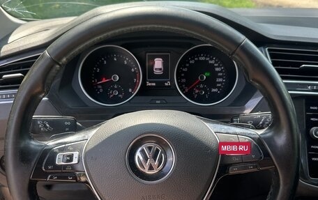 Volkswagen Tiguan II, 2017 год, 1 790 000 рублей, 12 фотография