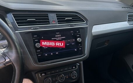 Volkswagen Tiguan II, 2017 год, 1 790 000 рублей, 13 фотография