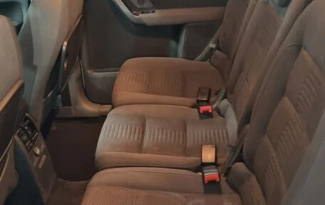 Volkswagen Touran III, 2010 год, 709 000 рублей, 11 фотография