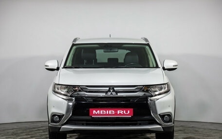 Mitsubishi Outlander III рестайлинг 3, 2015 год, 1 849 000 рублей, 2 фотография