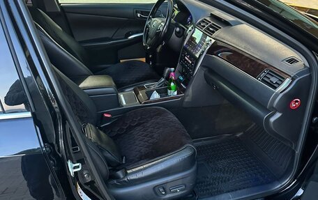 Toyota Camry, 2017 год, 2 050 000 рублей, 9 фотография