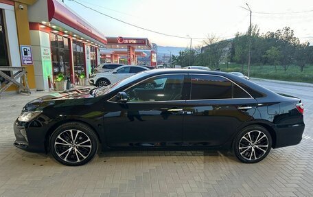 Toyota Camry, 2017 год, 2 050 000 рублей, 6 фотография
