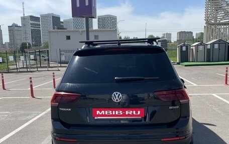 Volkswagen Tiguan II, 2018 год, 2 335 000 рублей, 7 фотография