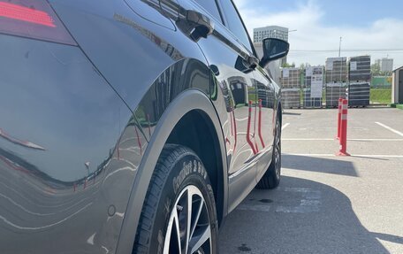 Volkswagen Tiguan II, 2018 год, 2 335 000 рублей, 16 фотография