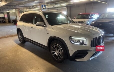 Mercedes-Benz GLB AMG, 2022 год, 5 690 000 рублей, 4 фотография