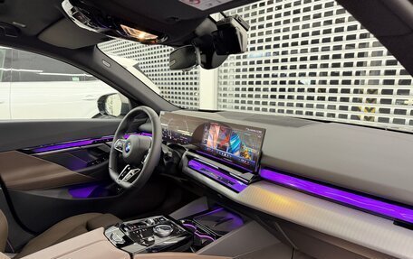 BMW 5 серия, 2025 год, 7 750 000 рублей, 35 фотография
