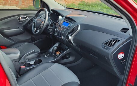 Hyundai ix35 I рестайлинг, 2015 год, 1 500 000 рублей, 12 фотография