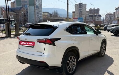Lexus NX I, 2015 год, 3 000 000 рублей, 4 фотография